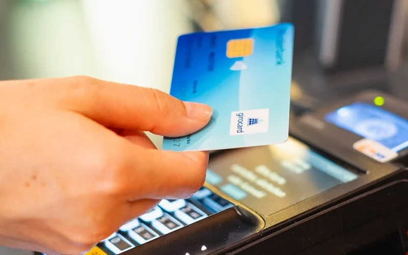 20231026_servicemitteilung_girocard_glossar_das_was_ist_was_in_der_kartenwelt